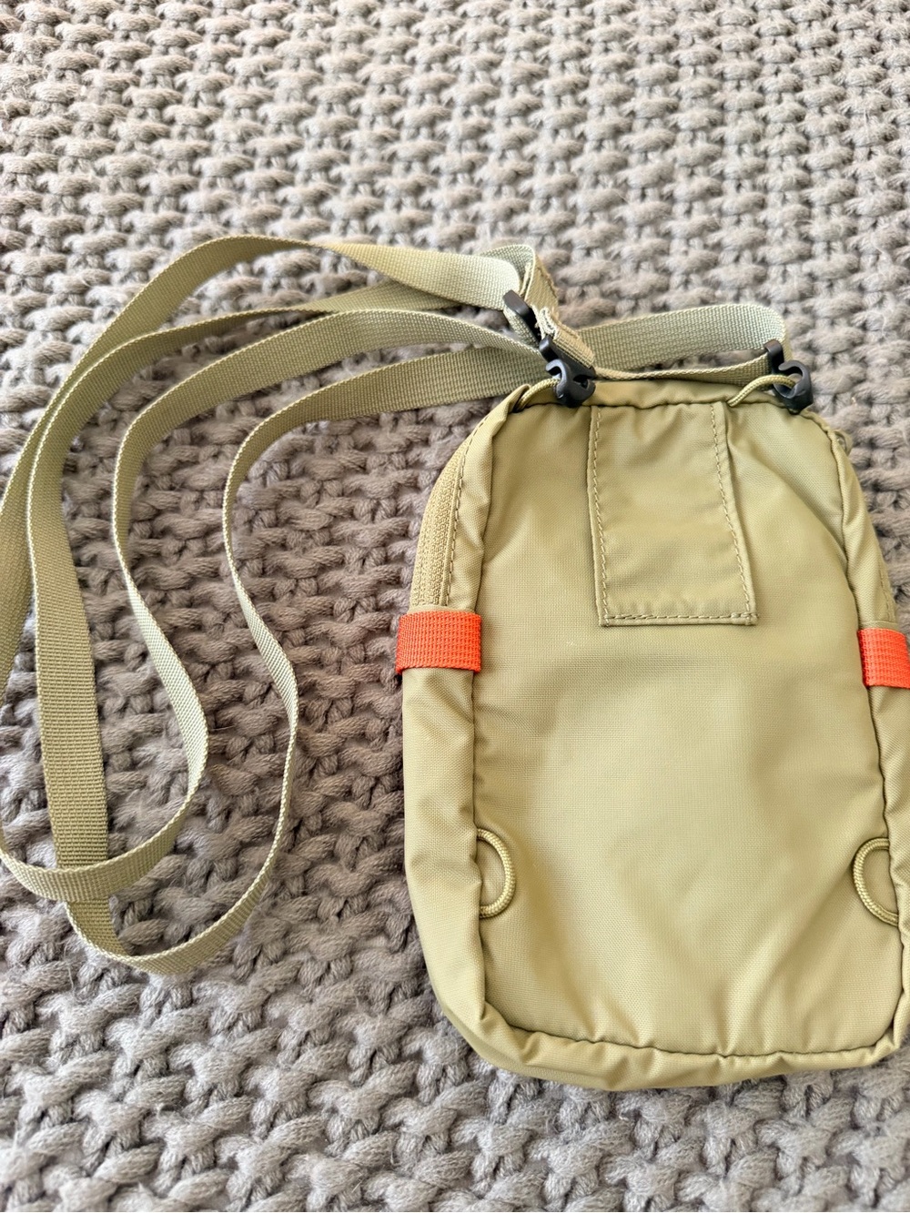 Fjallraven olive green crossbody bag with orange accents - Picture 2 of 6